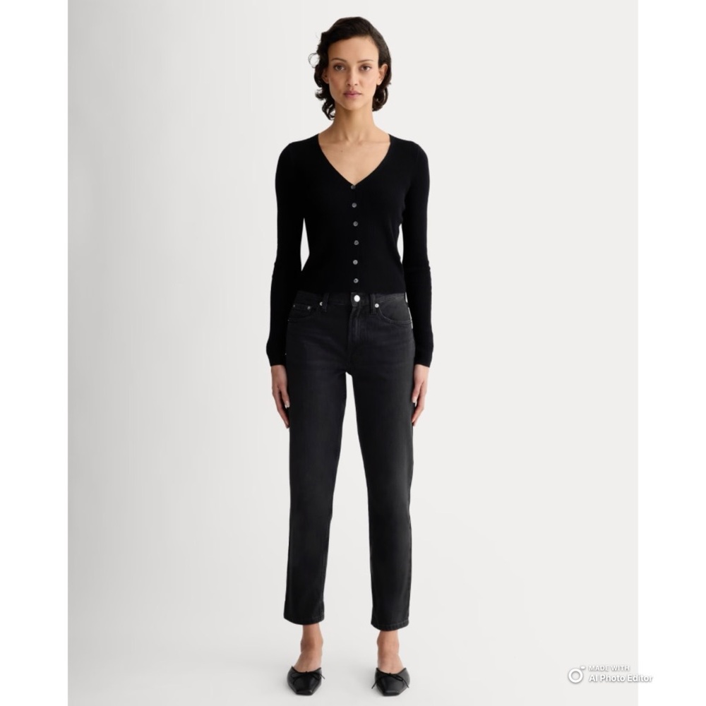 Everlane Size 28 Black Super Soft Straight Leg Jean in Organic Cotton NWOT